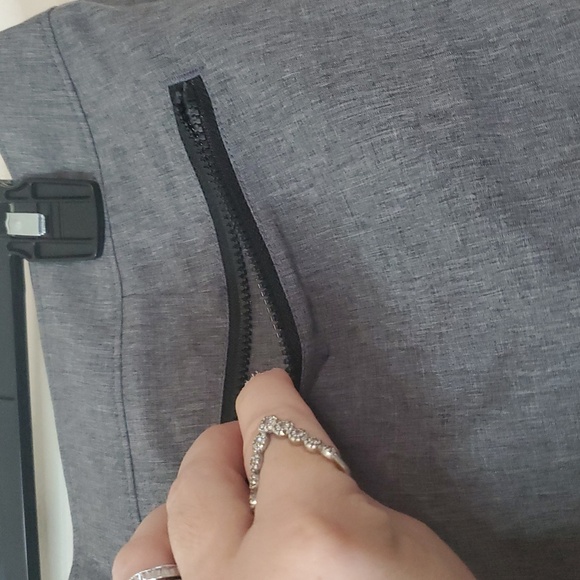 Mens Nike 9' Swim Board Shorts Size 32 Medium Grey Button Closure - Picture 6 of 11